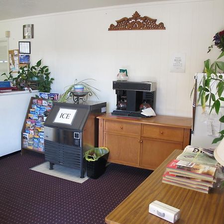 Economy Inn Ontario Esterno foto