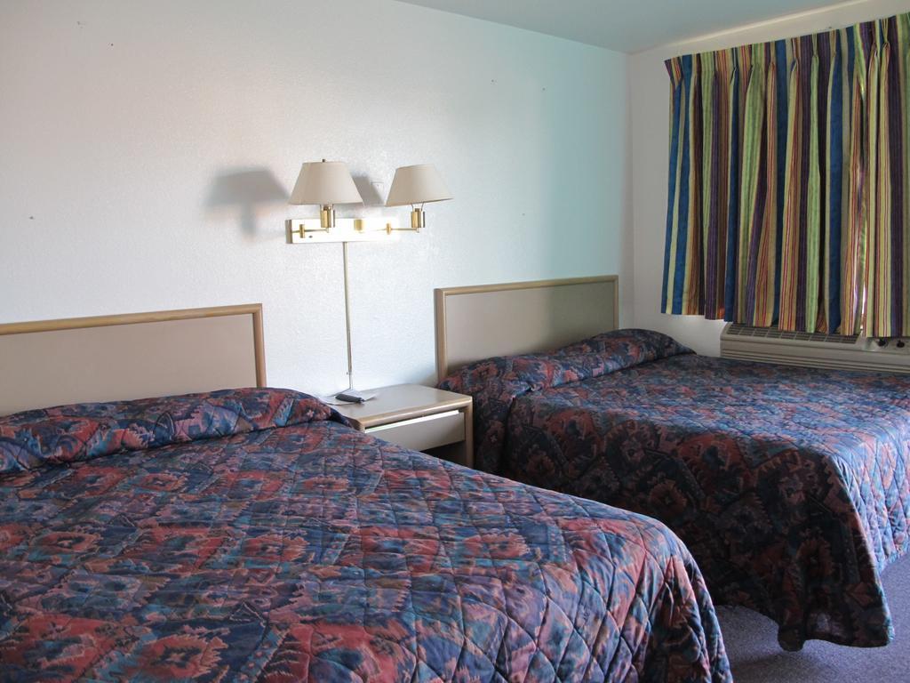 Economy Inn Ontario Camera foto
